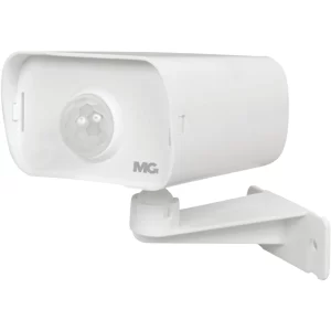 Sensores, reles eletrônico e plugs.